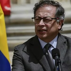 kolombiya cumhurbaskani petrodan abdye maduro cagrisi ZYgG1gIp