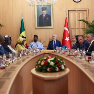 kurtulmus ve senegal basbakani gorustu JgY8Bhvt