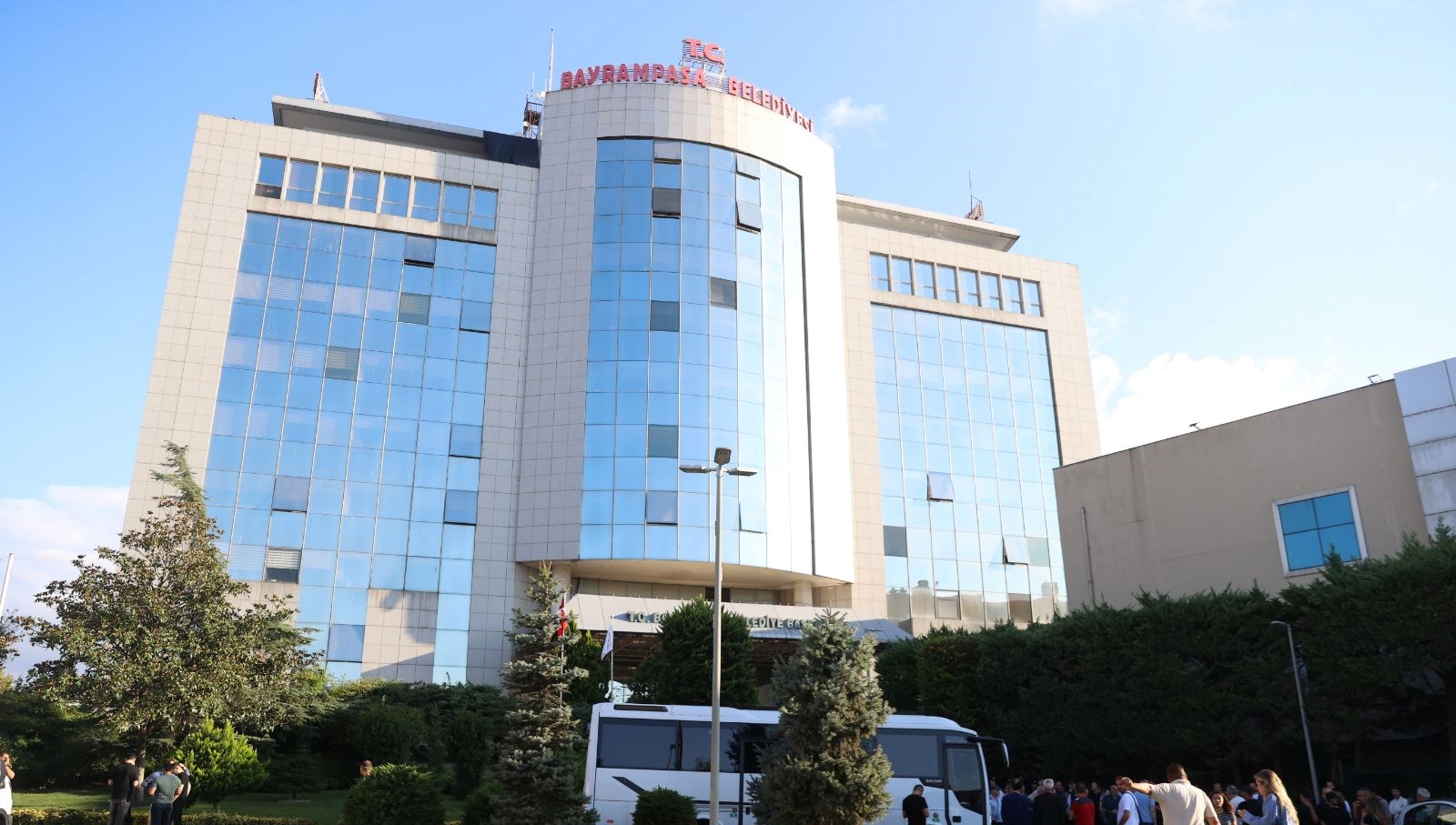 bayrampasa belediyesine yolsuzluk sorusturmasi depremzededen rusvet istendi iddiasi Hf2McuQi