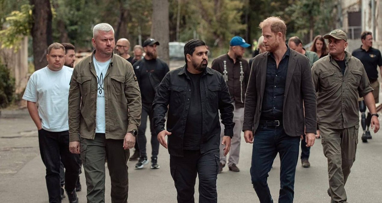 prens harry ukraynada aSiJD53Z