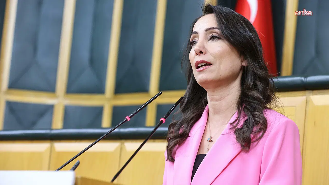 tulay hatimogullarindan mahsa amini paylasimi LDMRGW6Q