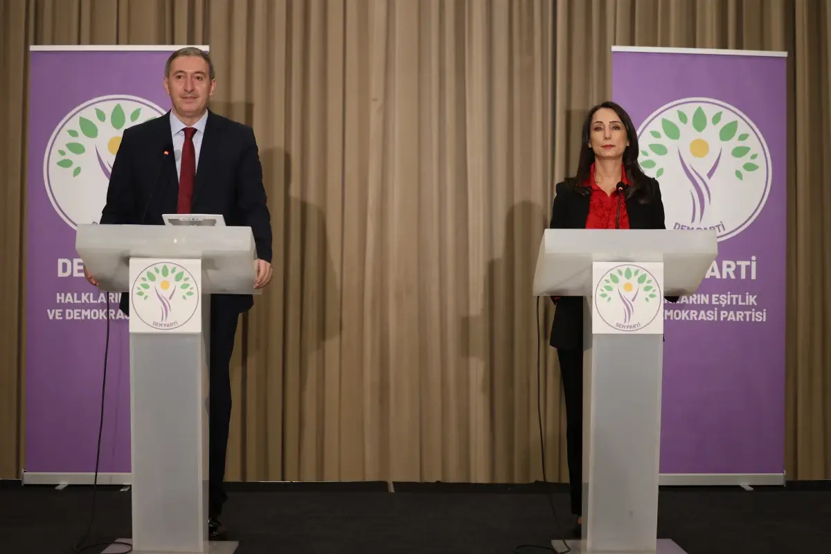 dem partili bakirhan surec yasalarla haklarla ozgurluklerle gelismeli k8zAVlWU.jpg