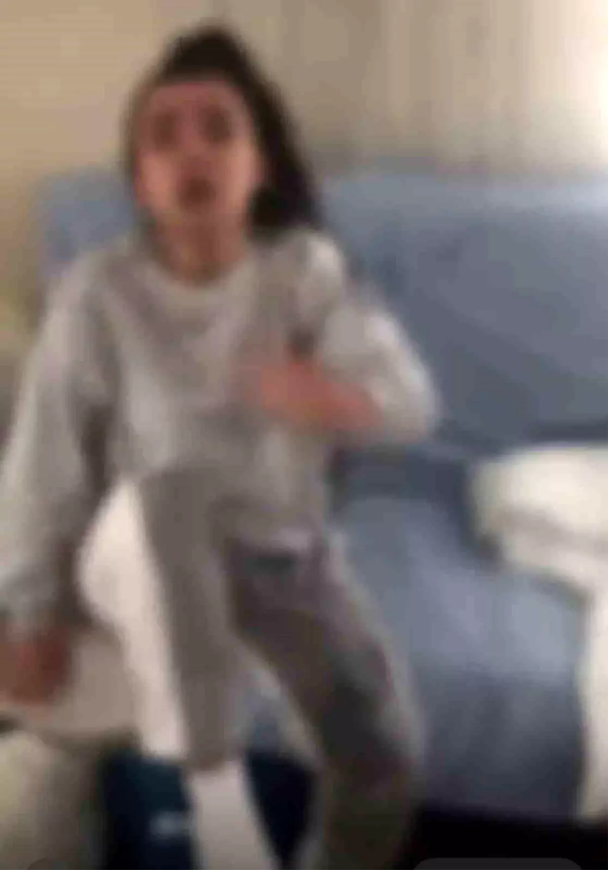 manisada kiz kardese kaynar suyla saldiri goruntulerine tepki PEa2MCgf